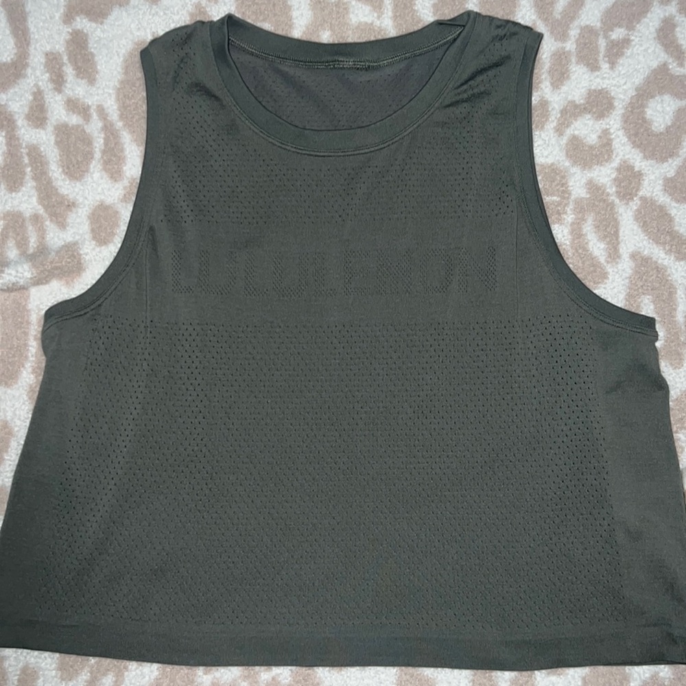 lulu muscle tank